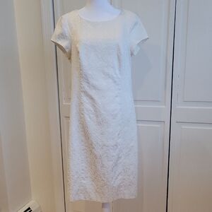 Classic White Short-Sleeve Lace Midi Dress